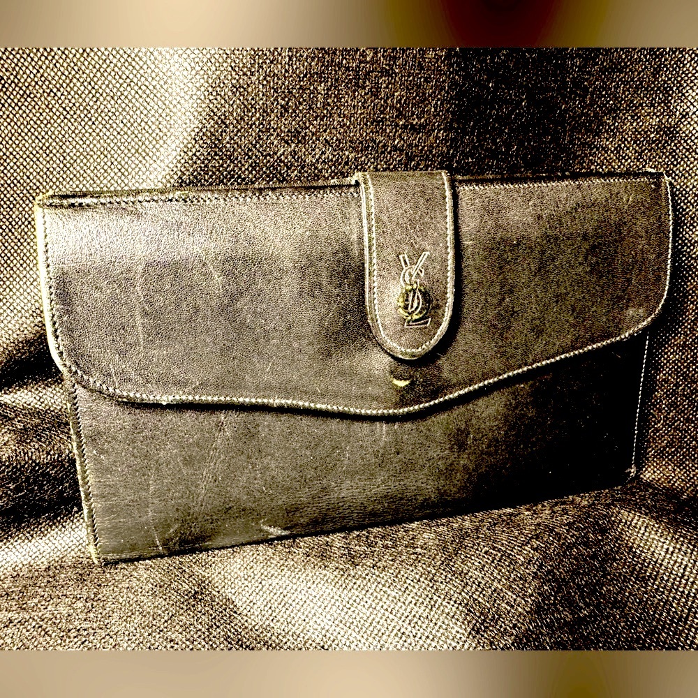 Yves Saint Laurent Clutch Vintage Lambskin Silk Lined Monogram 70s Rare YSL - Picture 8 of 12